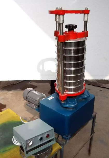 自動標(biāo)準(zhǔn)振篩機(jī)安裝和保養(yǎng)